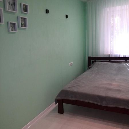 Comfort Apartment On Bogoyavlenskiy Mykolaiv Exterior photo